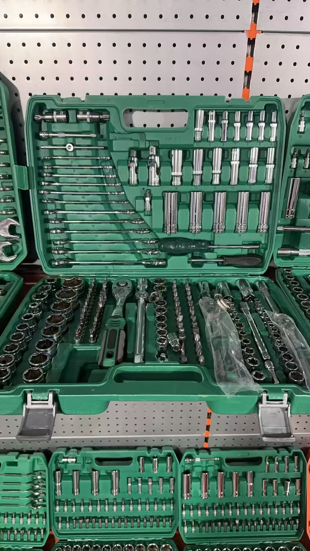 216-Piece DIY Auto Repair Tool - Auto Repair Tools recension och pris